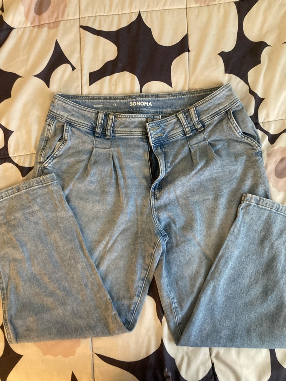 SONOMA Light Blue Boyfriend Jeans - Relaxed Fit size 16